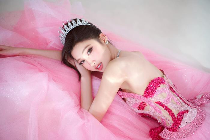 Váy final walk của Top 3 Miss World VN 2022: Bảo Ngọc quá lấn át Mai Phương rồi! Ảnh 8