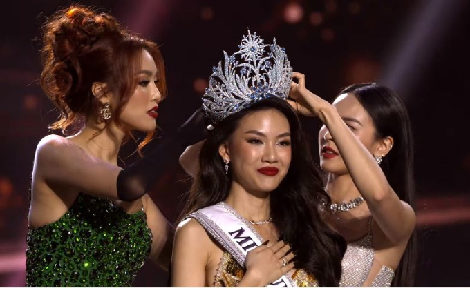 Đánh bại Hương Ly, Bùi Quỳnh Hoa đăng quang Miss Universe Vietnam, giành vé thi Miss Universe 2023