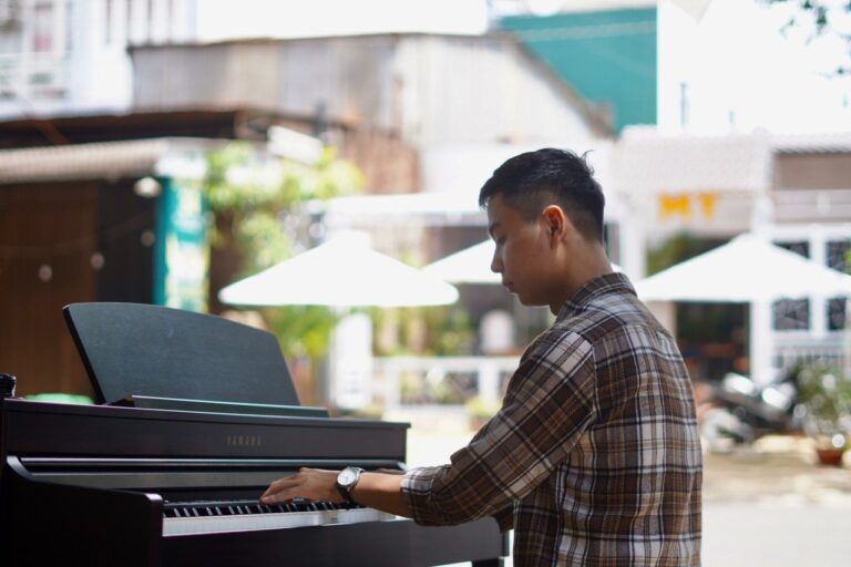 Nguyễn Chánh Nghĩa người sáng lập và điều hành NCN PIANO CENTER