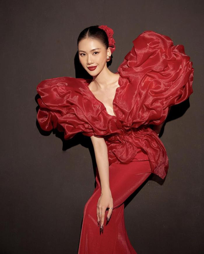 Bùi Quỳnh Hoa ghi danh Miss Universe VN 2023, thấy lo cho Hương Ly quá! Ảnh 4