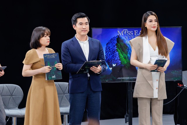BTC của Miss Earth Vietnam 2023 đã tổ chức một workshop đặc biệt mang tên "Trái tim xanh" cho tất cả các thành viên
