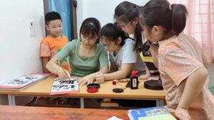 Lớp Luyện Chữ Cô Hoa thu hút đông đảo học viên mỗi khóa