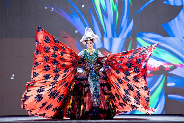 Độc lạ những màn trình diễn National Costume ở Miss Grand Vietnam 2024- Ảnh 28.