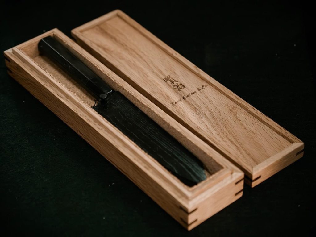 Mỗi sản phẩm dao của Kenji Cutlery & Co. chính là một tác phẩm nghệ thuật độc đáo