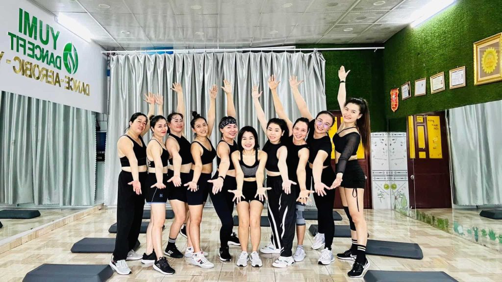 HLV Nguyễn Hằng đưa Dance Fit và Aerobic trở thành phương pháp tập luyện yêu thích