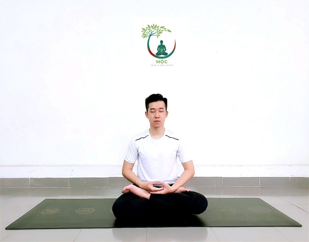 HLV Trịnh Chung hiện là gương mặt đứng sau thương hiệu Mộc Yoga Trị Liệu