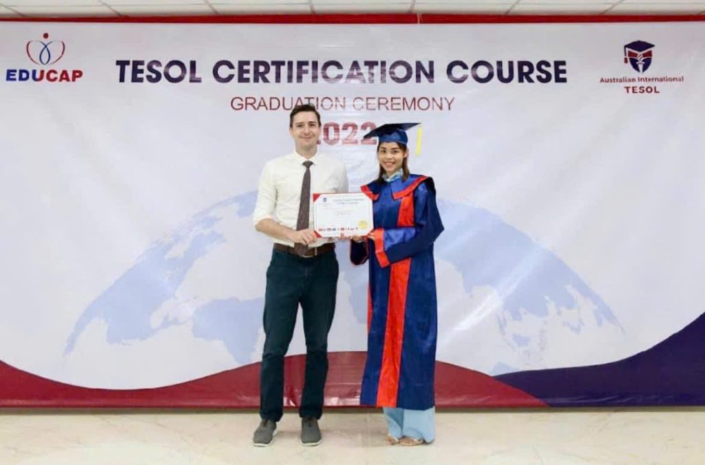 Ms. Hương thành công tốt nghiệp tại Australian International TESOL