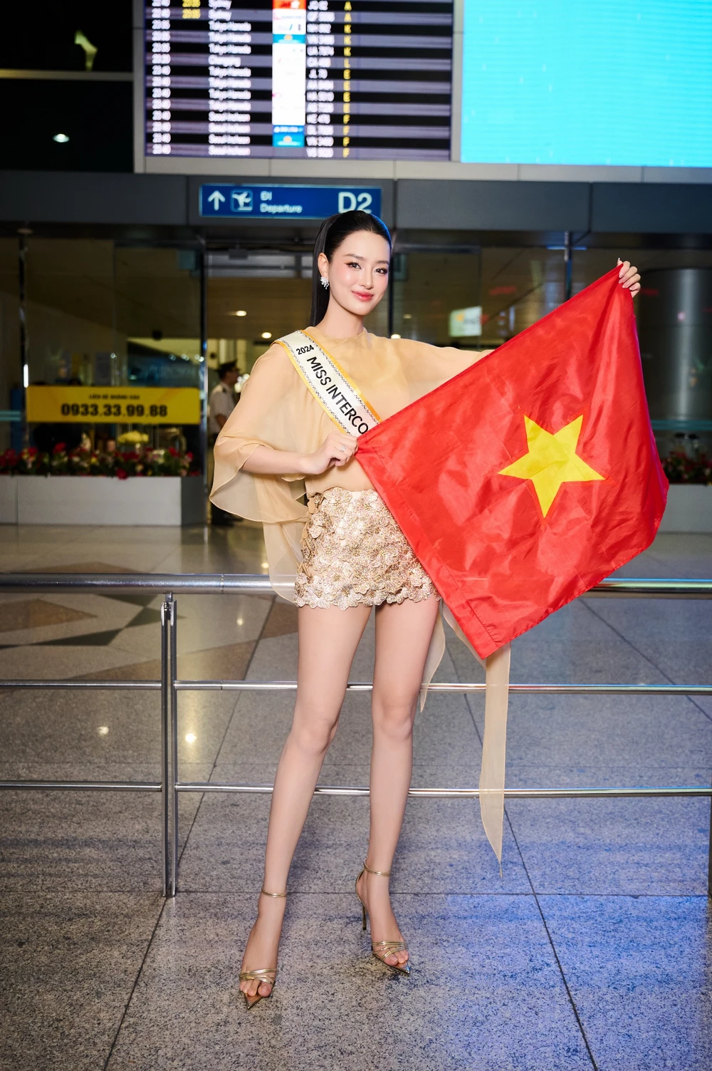 Á hậu Bùi Khánh Linh chính thức lên đường tham dự Miss Intercontinental 2024 | Vietnam+ (VietnamPlus)