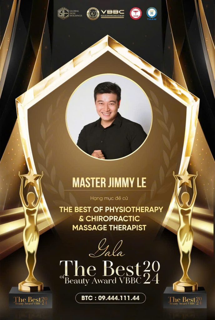 Master Jimmy Lee được vinh danh và nhận giải thưởng hạng mục The Best of Physiotherapy & Chiropractic Massage Therapist | Master Jimmy Lee was honored and received the award for the category of The Best Physiotherapy & Chiropractic Massage Therapist