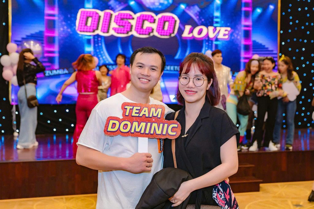 Vợ chính là hậu phương, cũng là người truyền cảm hứng cho của HLV Dominic Nguyễn theo đuổi zumba