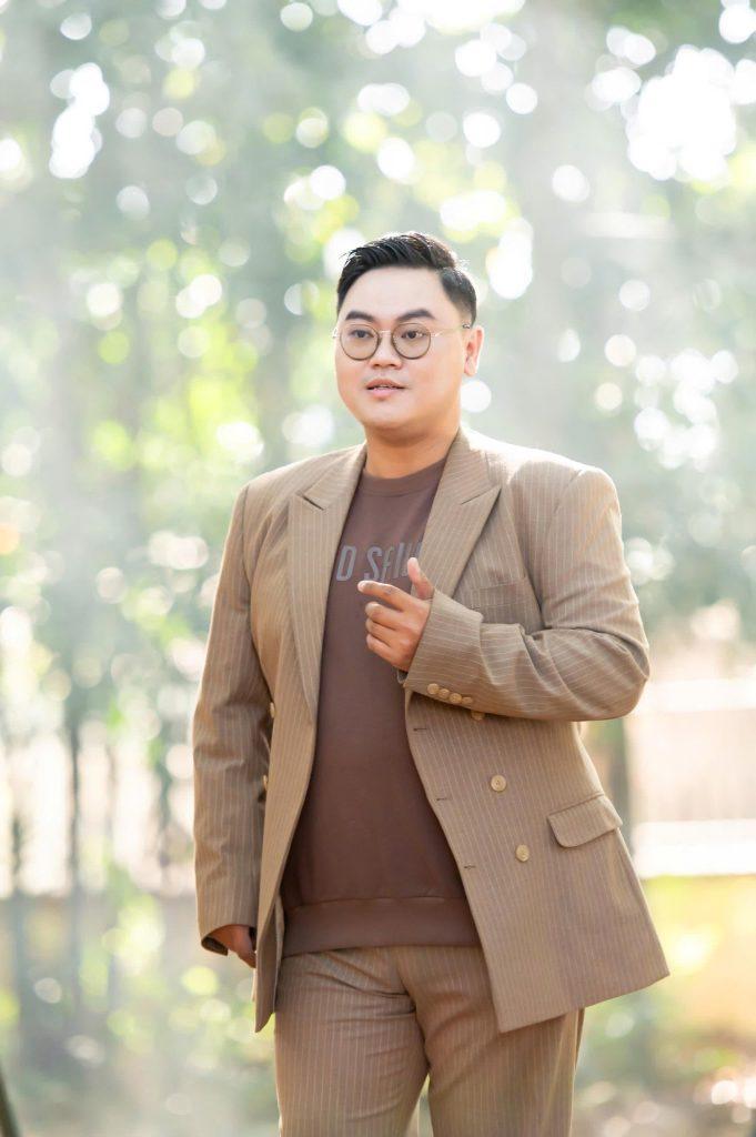 Ca sĩ Thảo Trần