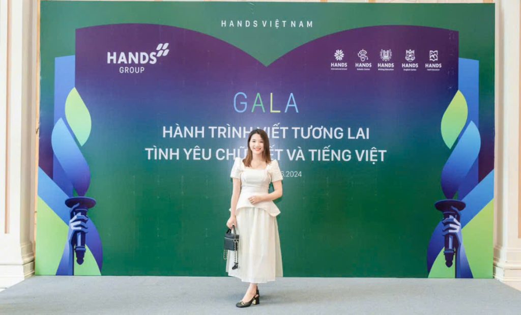 Cô giáo Mai Anh và hành trình lan tỏa giá trị giáo dục đến hàng trăm học sinh thân thương tại Phúc Thọ, Hà Nội