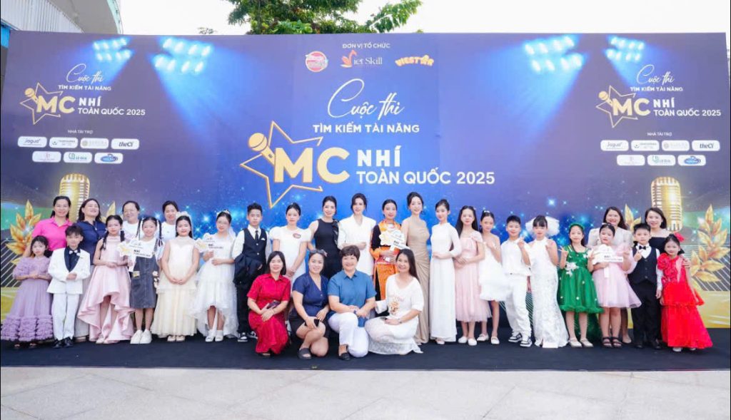 Vòng tuyển chọn miền Bắc - CLB L.Jang trình làng những “giọng nói vàng”