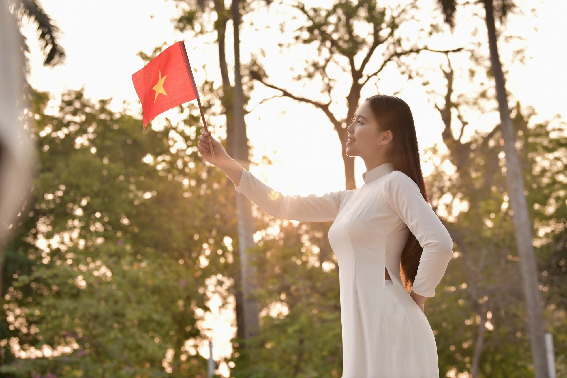 Á hậu quân nhân