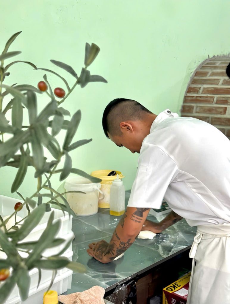 Chú Tey Pizzeria đã trở thành điểm đến của những tín đồ đam mê bánh pizza thủ công