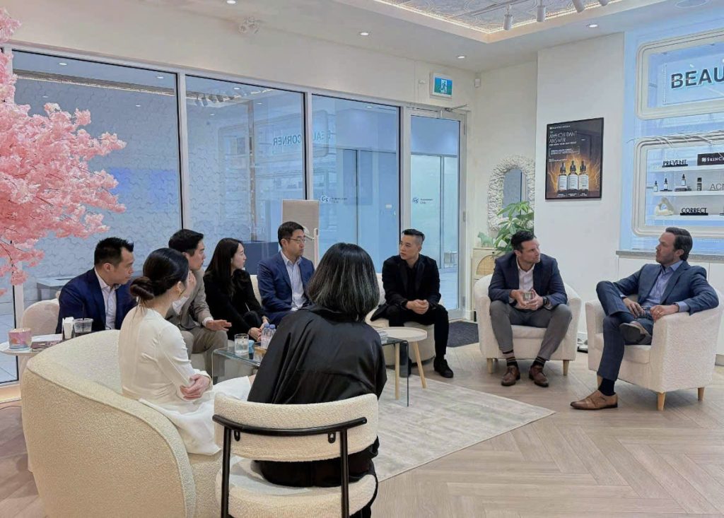 Executive Director Trinh Le