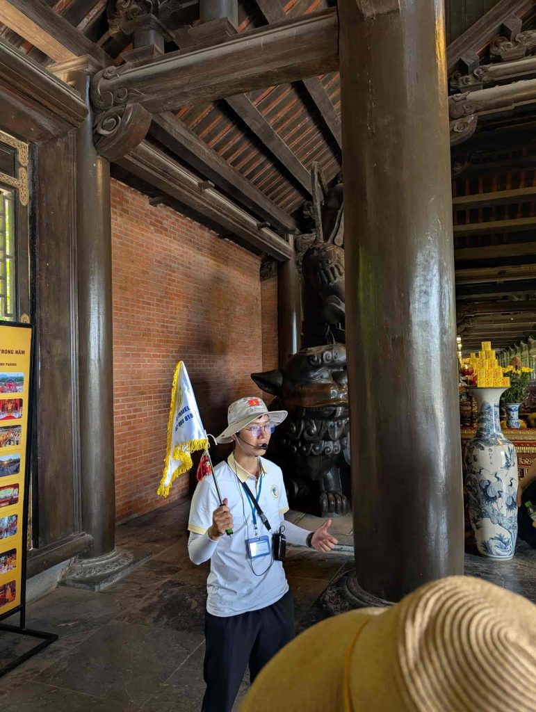 Mỗi chuyến đi của HDV Tuấn Kiệt là một cơ hội để anh học hỏi, truyền cảm hứng và gắn kết với những người bạn mới