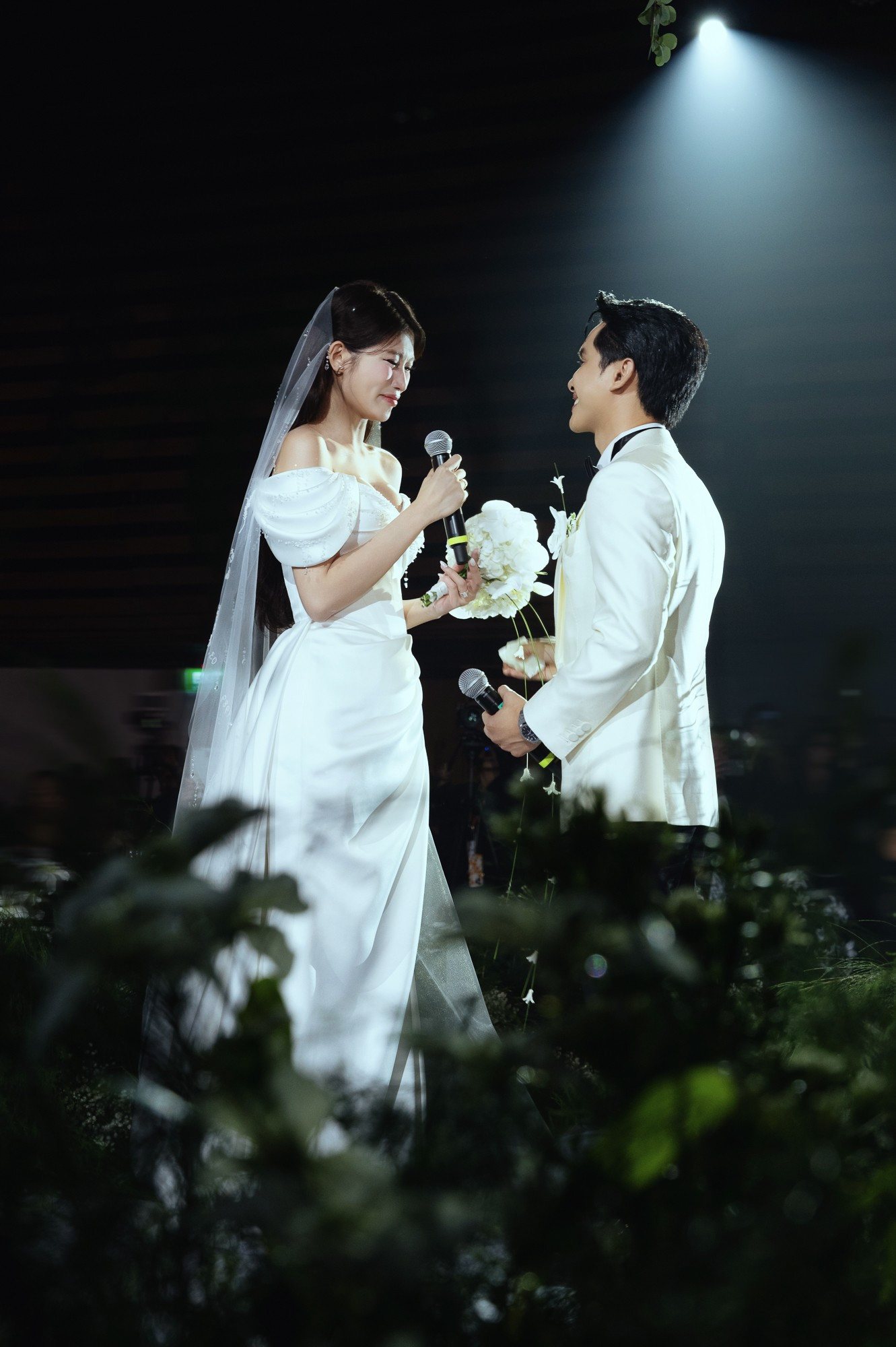 Á hậu Quỳnh Châu