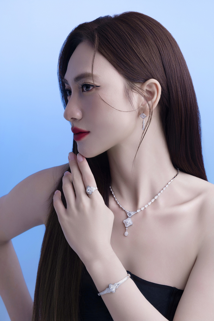 Phương Anh Đào và vẻ đẹp “timeless” trong năm thăng hoa 2025 Ảnh 2