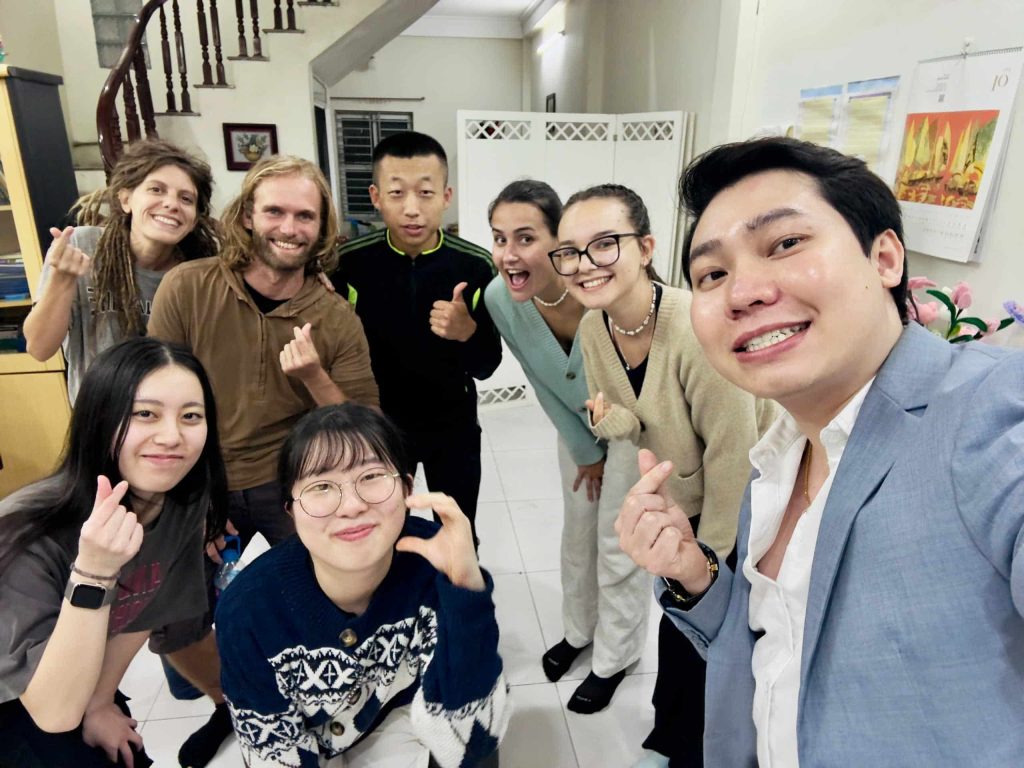 Sau 7 năm theo đuổi giáo dục ngoại ngữ, CEO Cường Harry từng bước phát triển hệ thống English Homestay Vietnam tại khu vực Gia Lâm, Long Biên và Hưng Yên