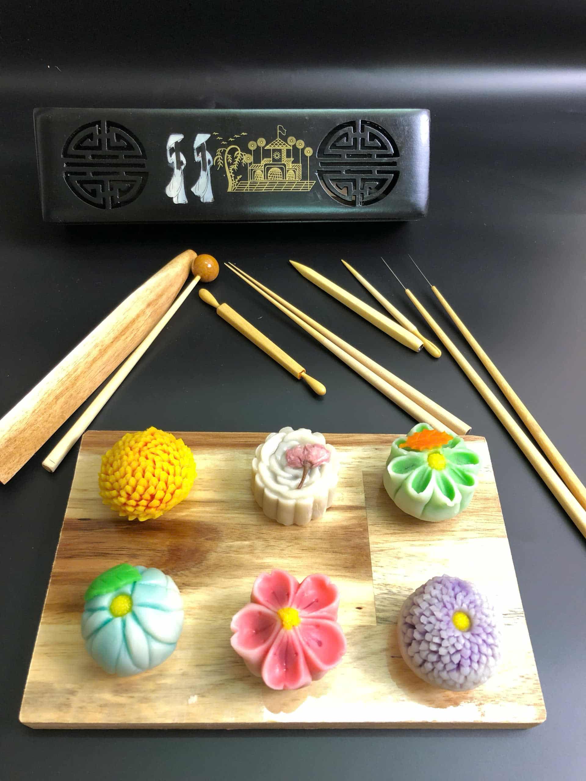 Mỗi chi tiết trên bánh của Chef Nguyễn Mỹ Ngọc đều được chăm chút tỉ mỉ