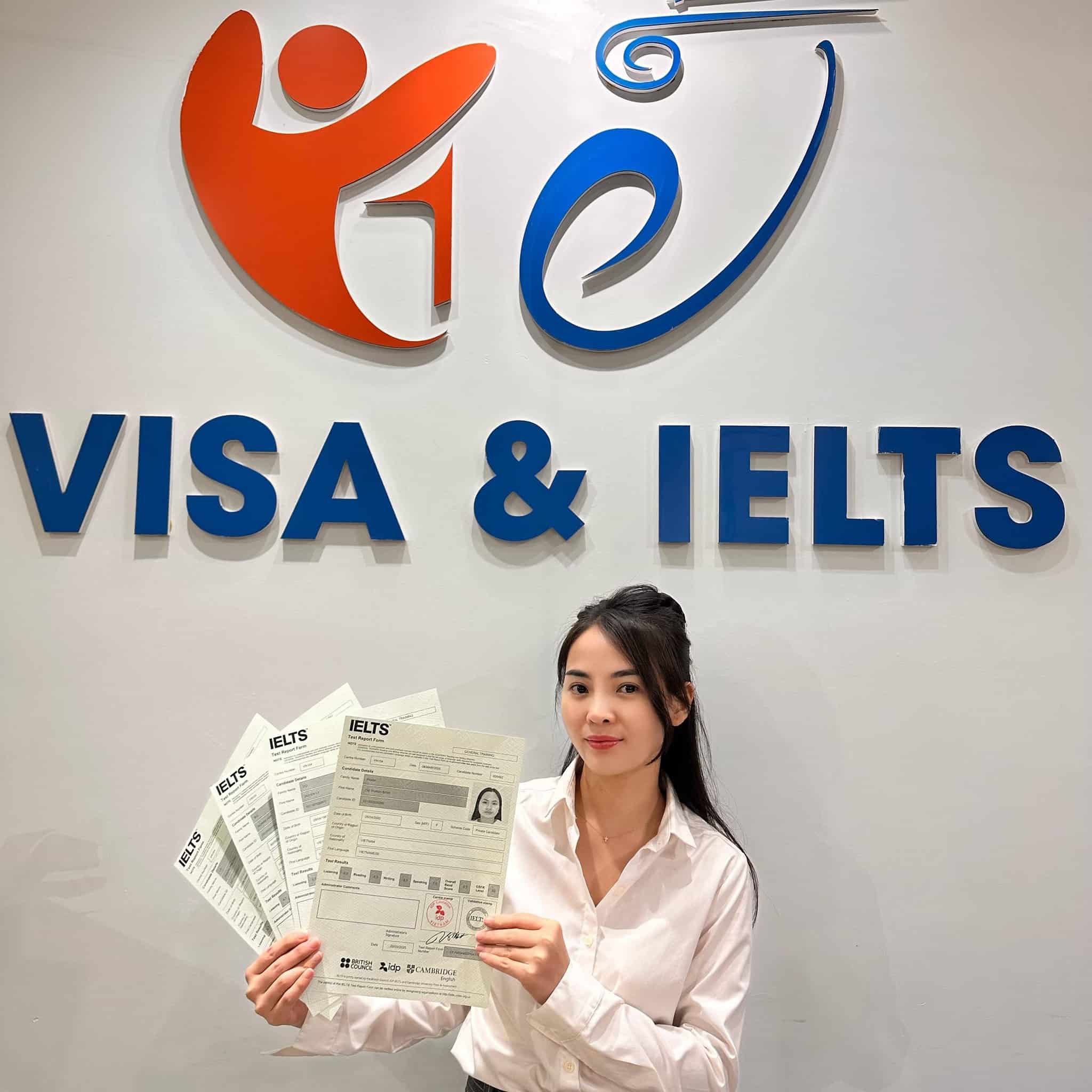 Chị Mến - Founder GET EDU -  Người trực tiếp giảng dạy và đồng hành cùng học viên