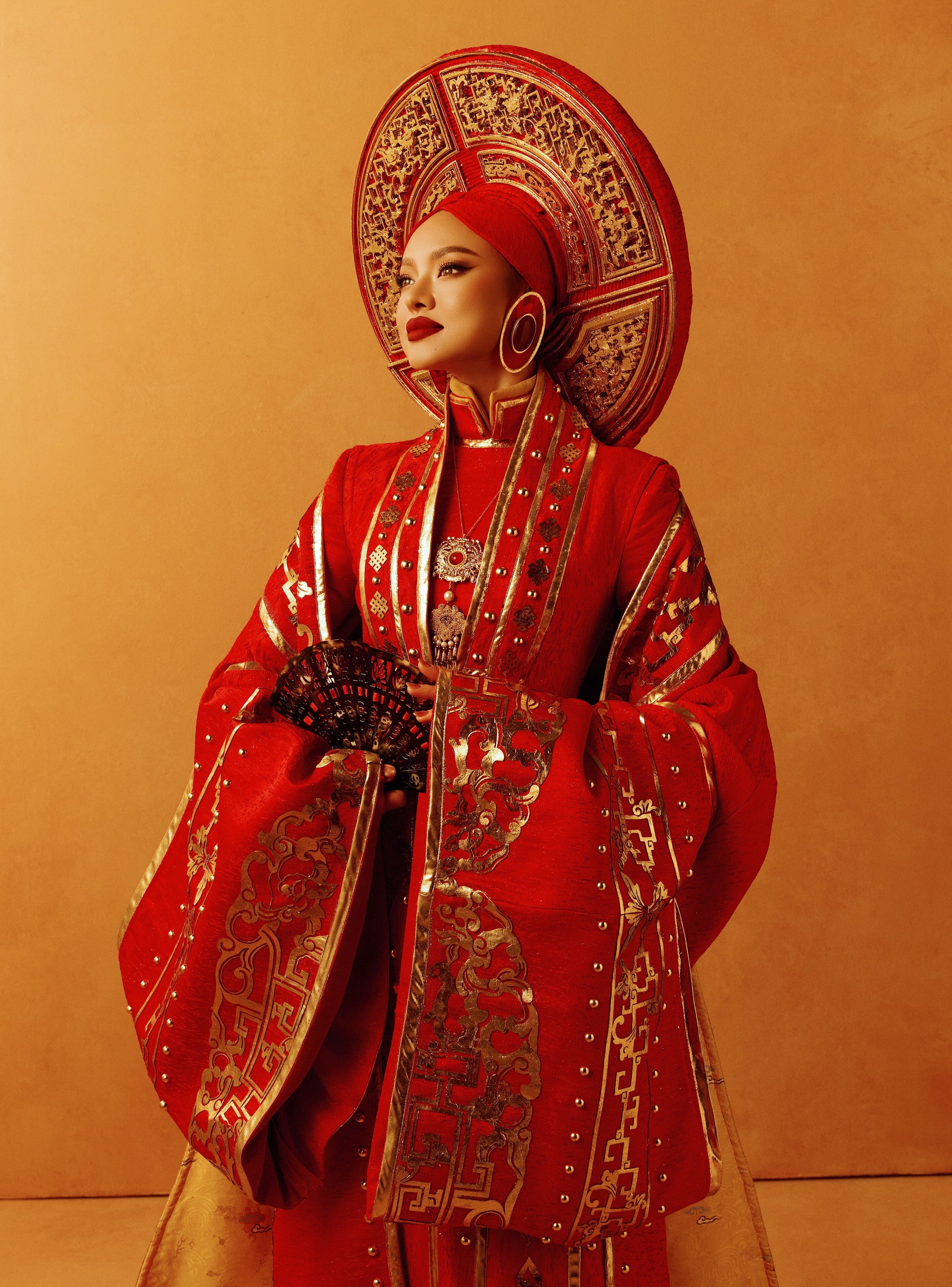 Mai Ngô tiếp tục chinh chiến tại đấu trường nhan sắc quốc tế