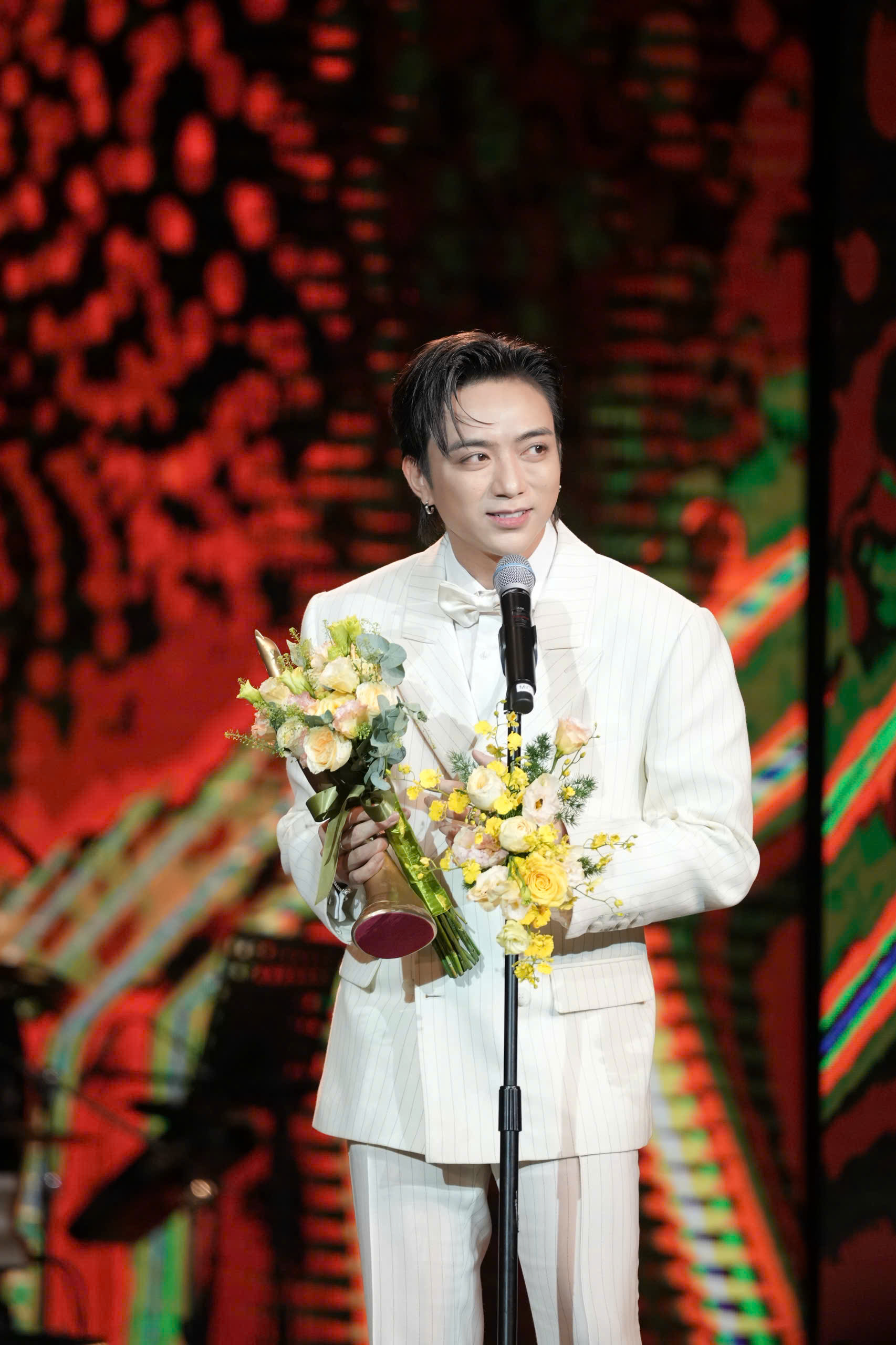 SOOBIN “càn quét” Giải Cống hiến với 3 hạng mục danh giá