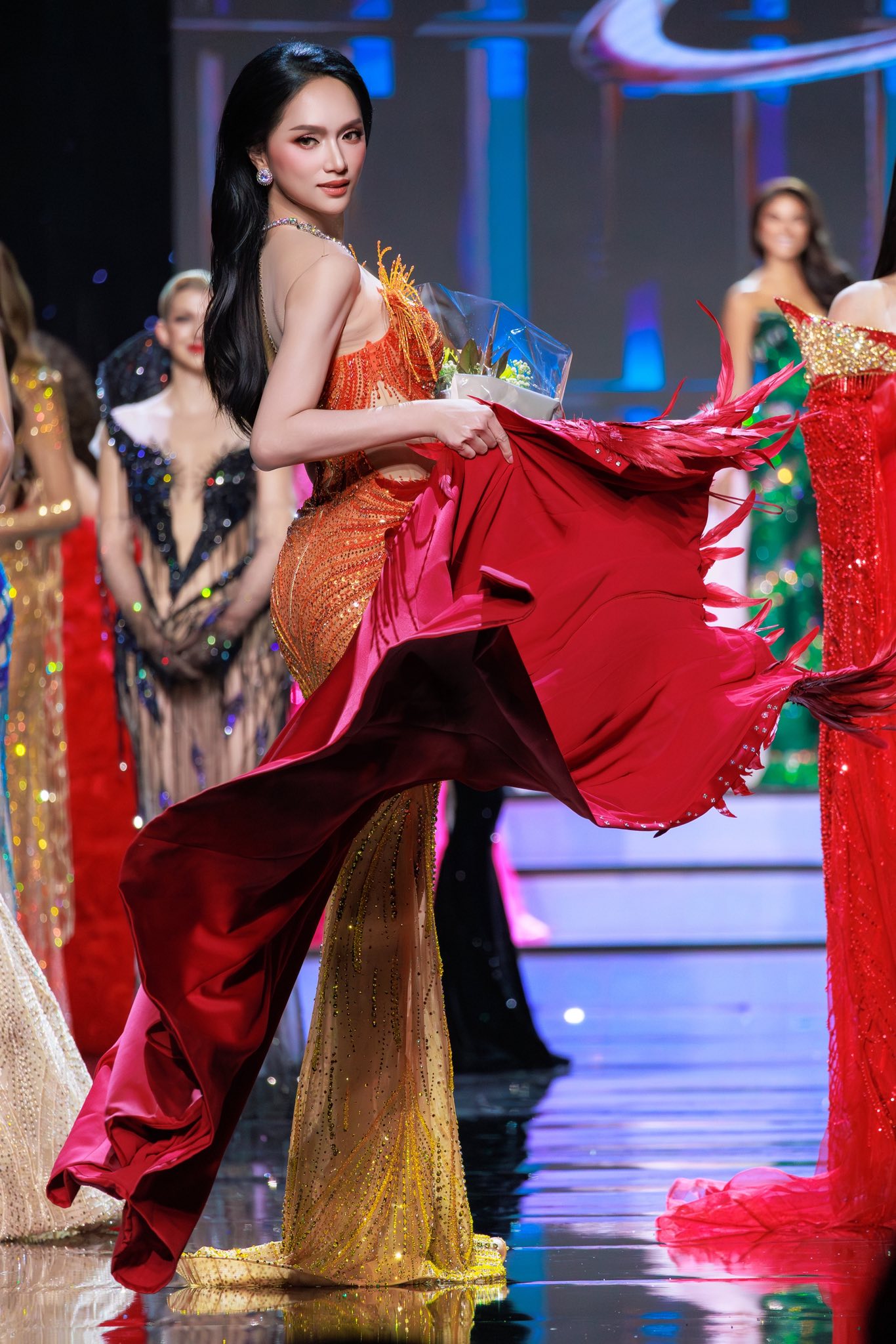 Hương Giang giữ phong độ áp đảo tại MGI All Stars