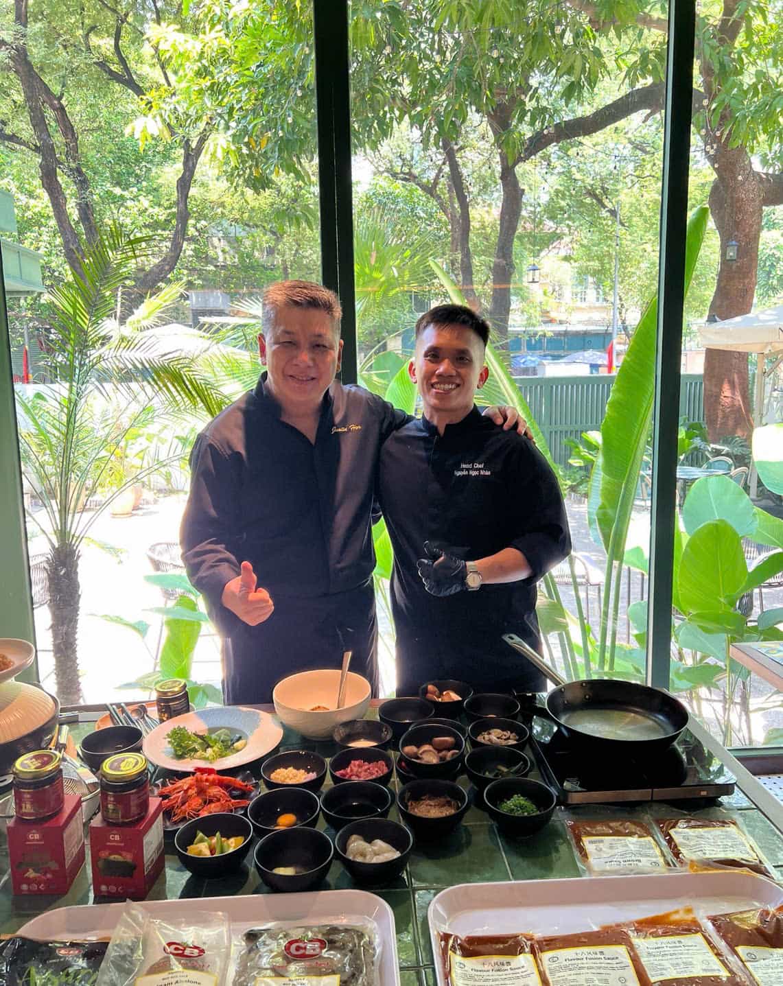 Chef Nhàn luôn đặt hết tâm huyết vào trong từng món ăn