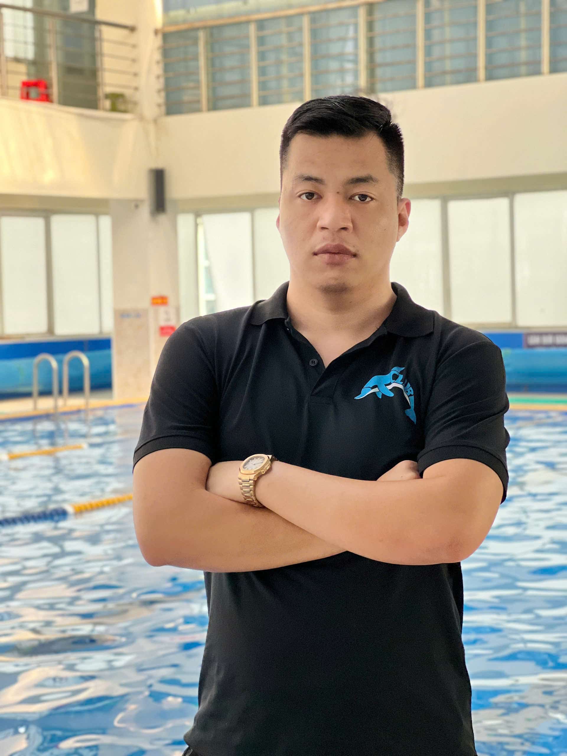 HLV Nguyễn Đức Thuận - Dạy học bơi cấp tốc và huấn luyện thi đấu tại Hà Nội