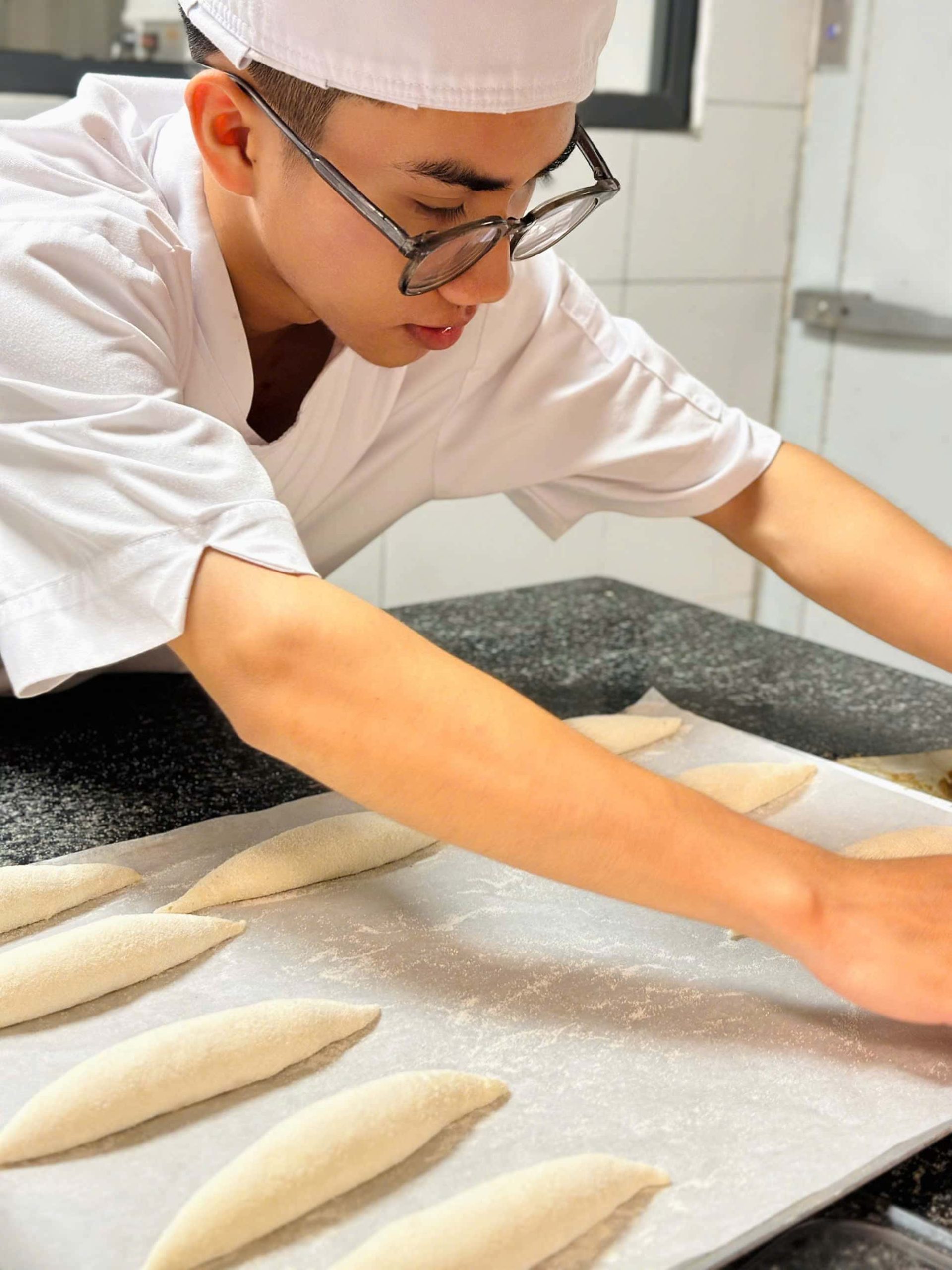 Sự tỉ mỉ trong từng món ăn, định nghĩa về một chương mới đầy tự tin và chuyên nghiệp của đầu bếp Võ Tuấn Phong