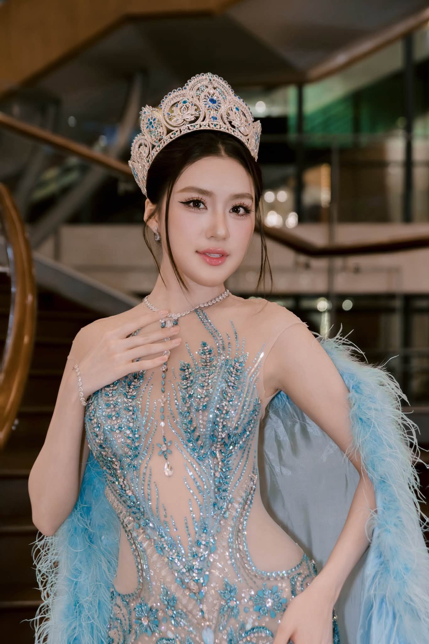 Hoa hậu Phương Oanh