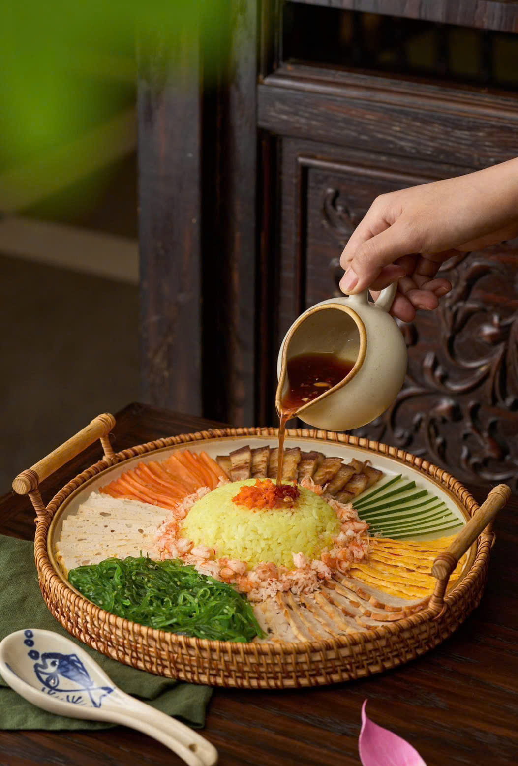 Chef Lê Trung Tuấn bền bỉ gìn giữ hồn cốt ẩm thực Hội An qua từng món ăn mang đậm bản sắc địa phương