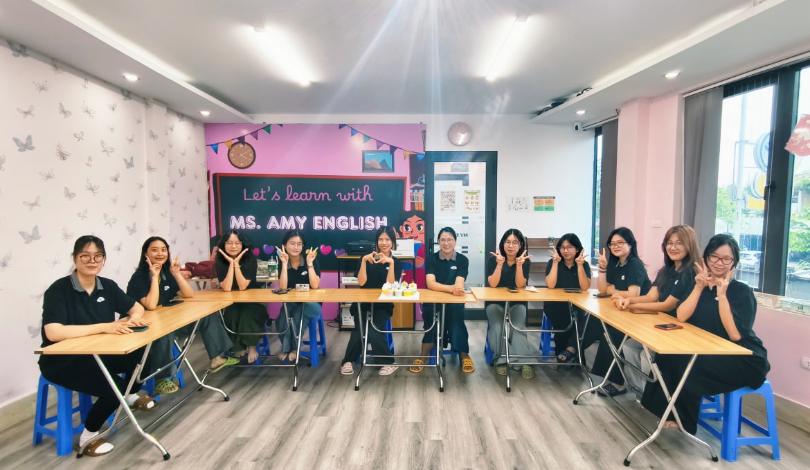 Đội ngũ giáo viên Ms. Amy English luôn lấy sự tận tâm và chất lượng giảng dạy làm nền tảng