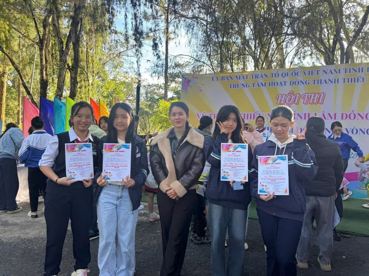 Niềm vui của học sinh chính là động lực để cô giáo Ngọc Tài gắn bó với nghề suốt nhiều năm