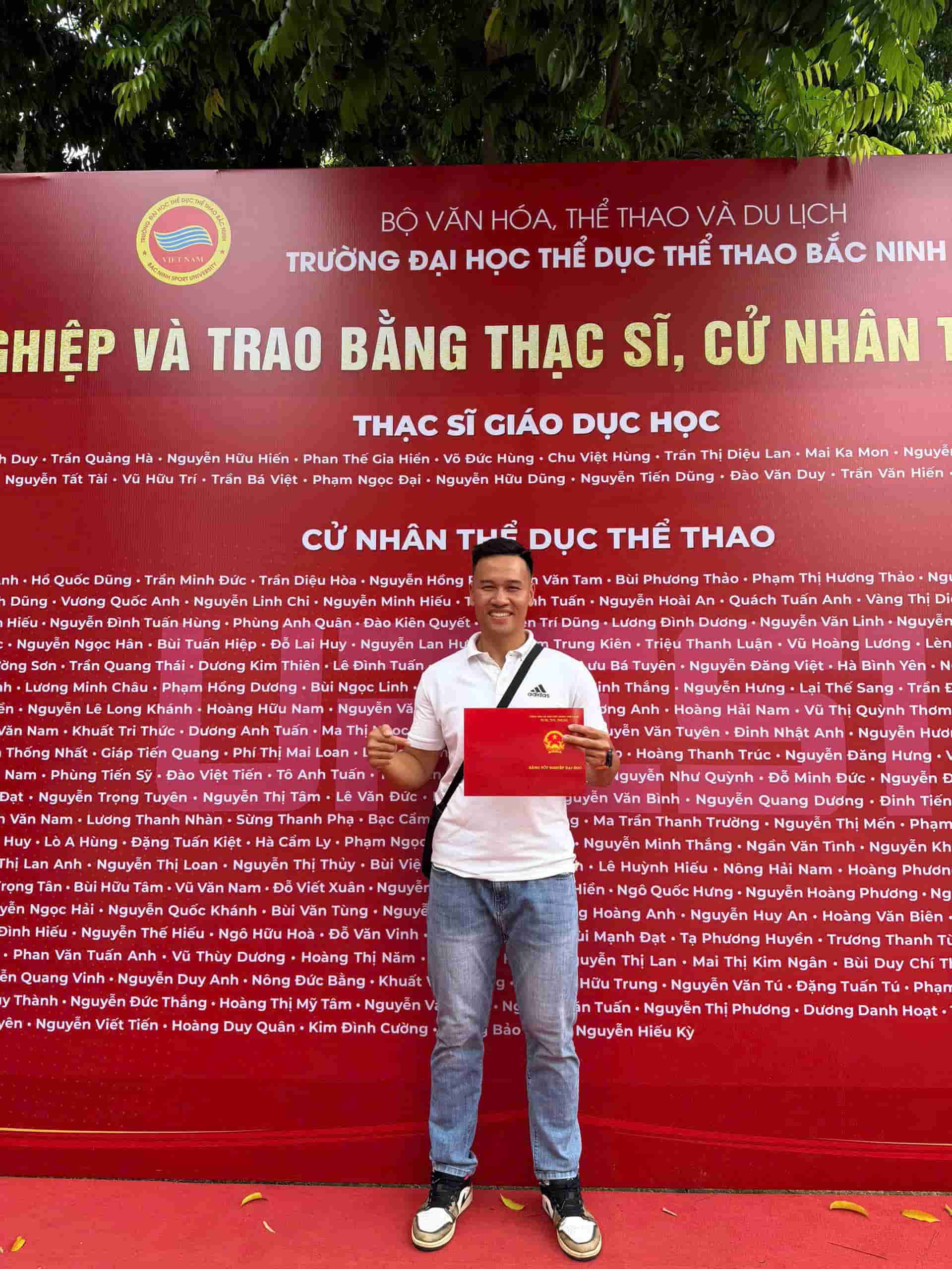 HLV Nguyễn Văn Tuấn tốt nghiệp loại Giỏi tại Đại học Thể dục Thể thao Bắc Ninh