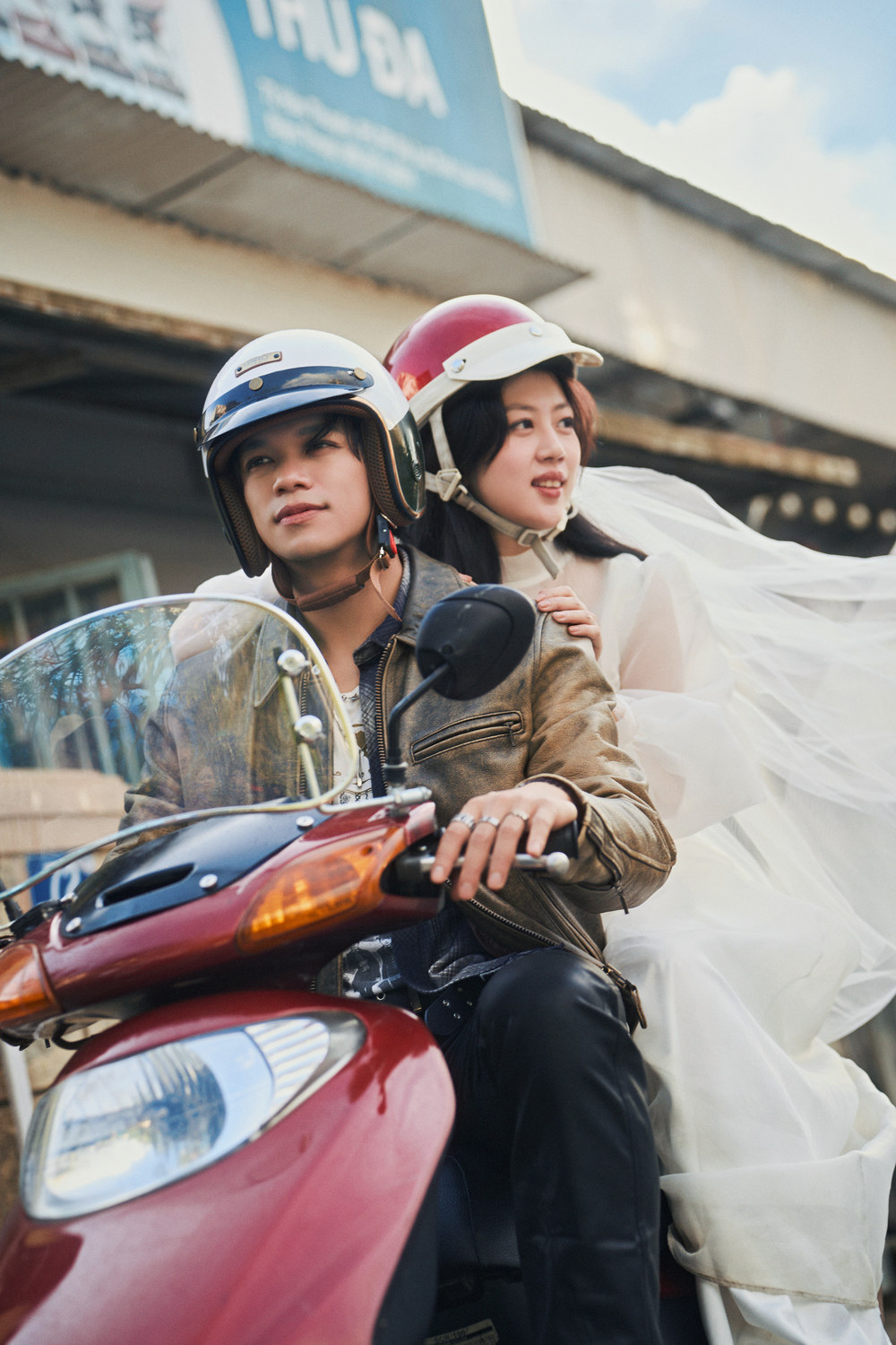 Sau “Kho Báu”, (S)TRONG Trọng Hiếu tiếp tục chạm đến cảm xúc bằng bản R&B Ballad sâu lắng