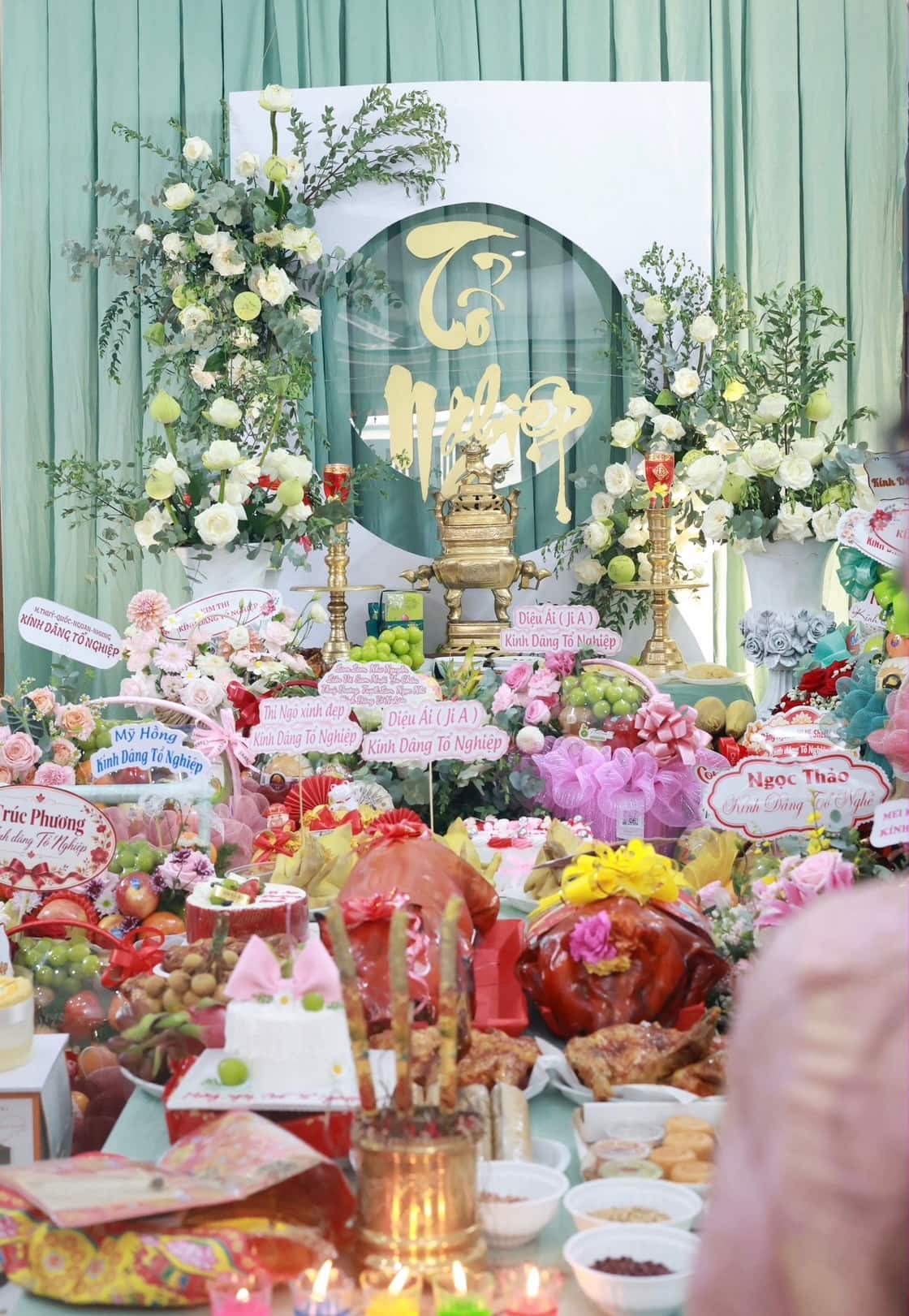 Hồ Liên Hair Academy