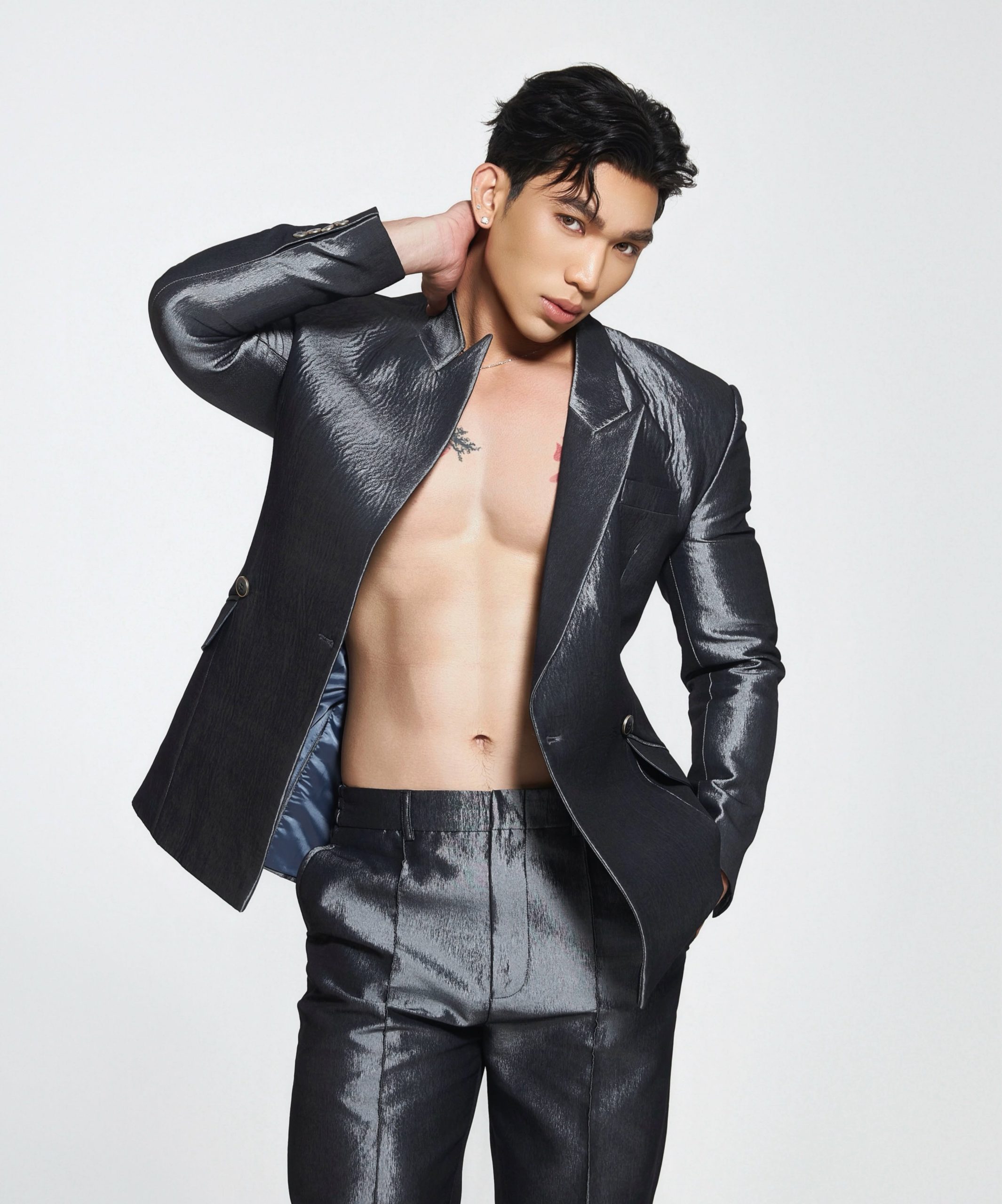 Trương Trọng Hiếu sẵn sàng chinh chiến Mister Global 2026