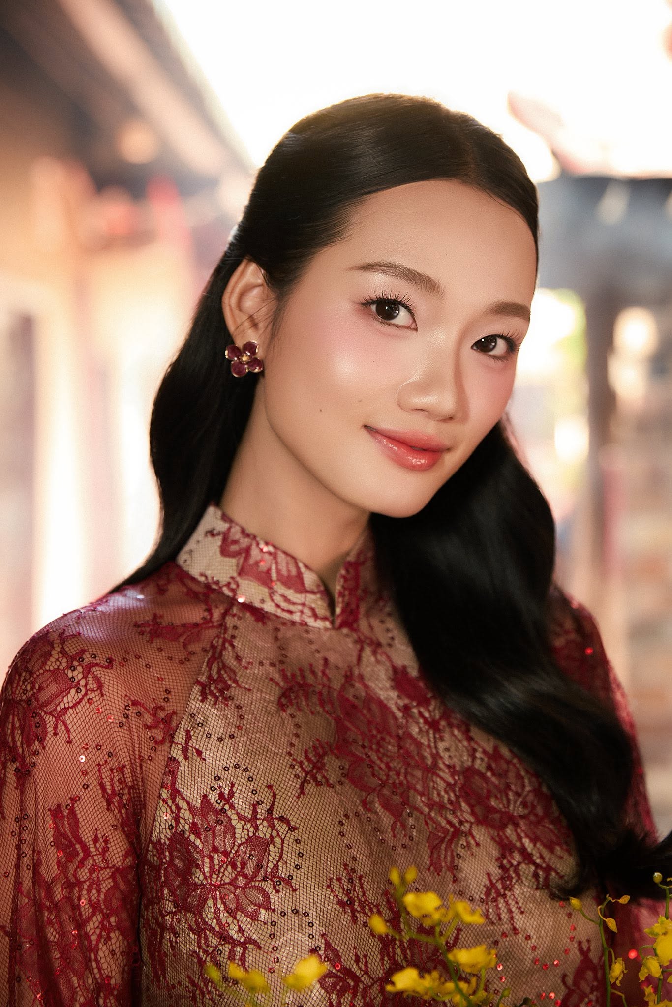 Vẻ đẹp của Nguyễn Quỳnh Anh sau cú đúp danh hiệu sắc đẹp